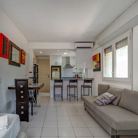 Globos By Hello Homes Apartman Sitges