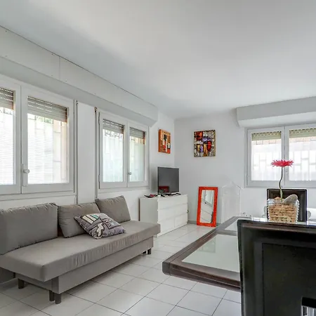 Globos By Hello Homes *